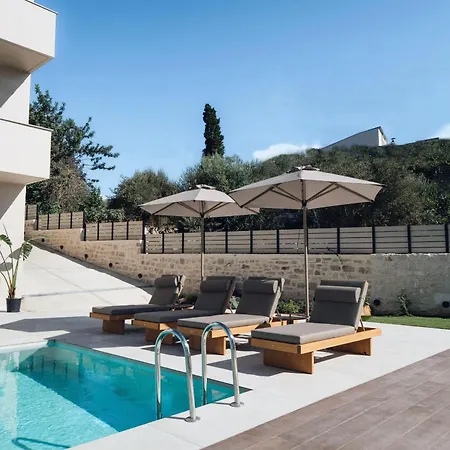 Villa Georgia - With Private Pool *